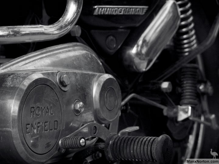 Royal-Enfield-Thunderbird.jpg