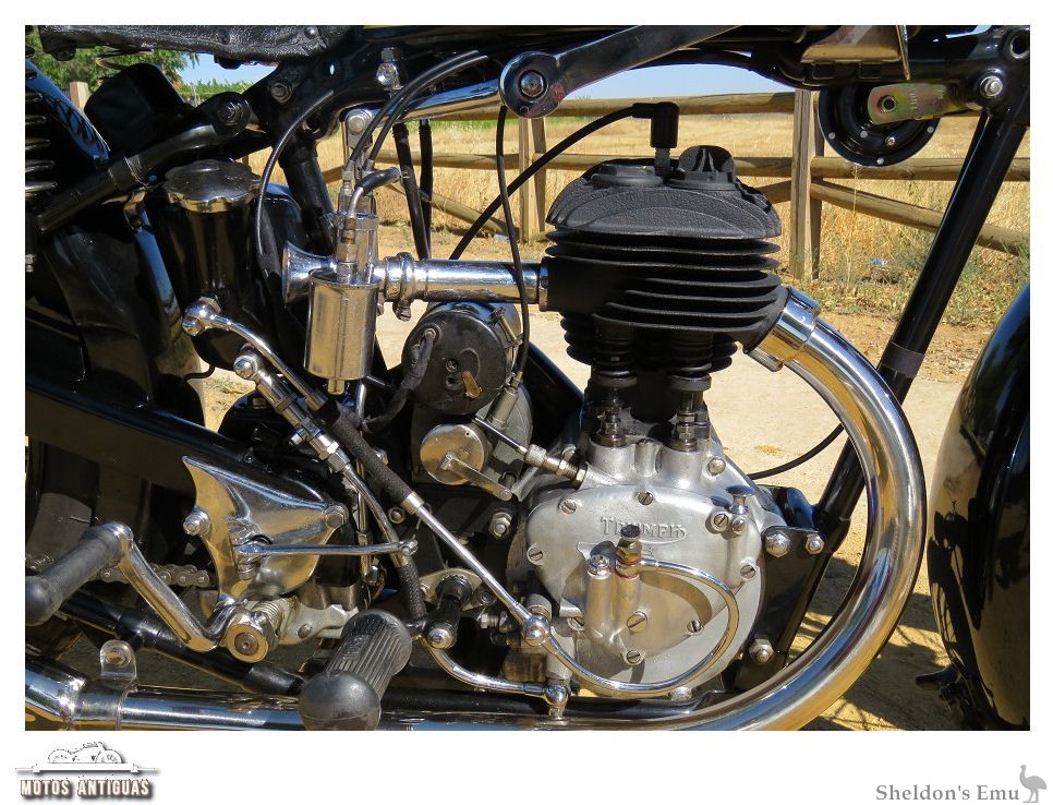 Triumph-1929-CN-MANT-19.jpg