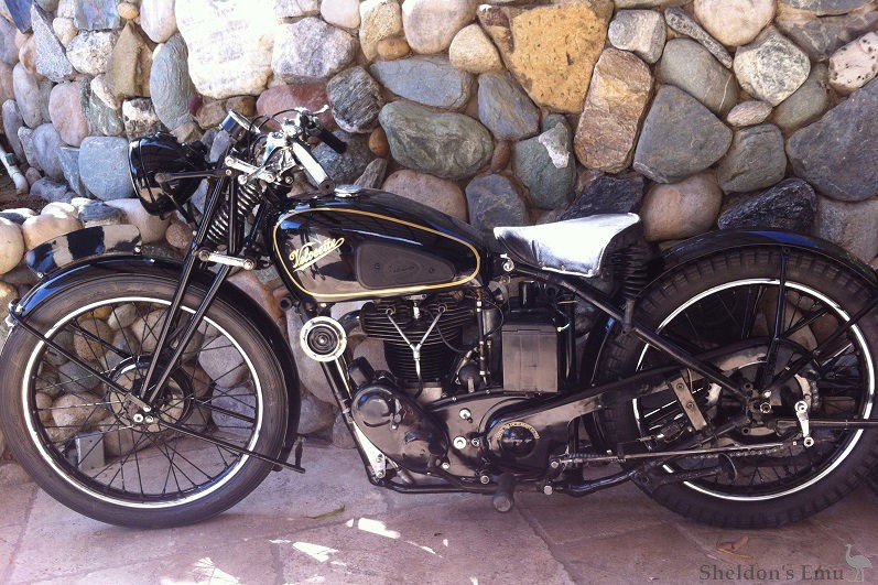 Velocette-1936c-KSS-7804-3.jpg