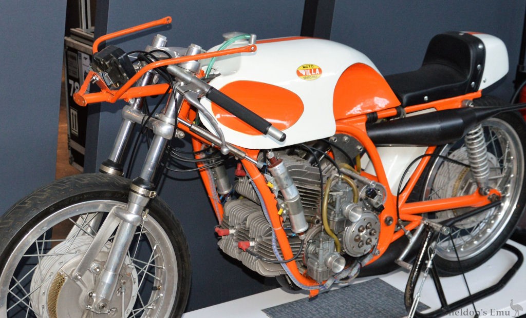 Villa-1969-250cc-Four-Pog-MRi-03.jpg