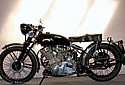 Vincent-1952-Rapide-NZM-02.jpg