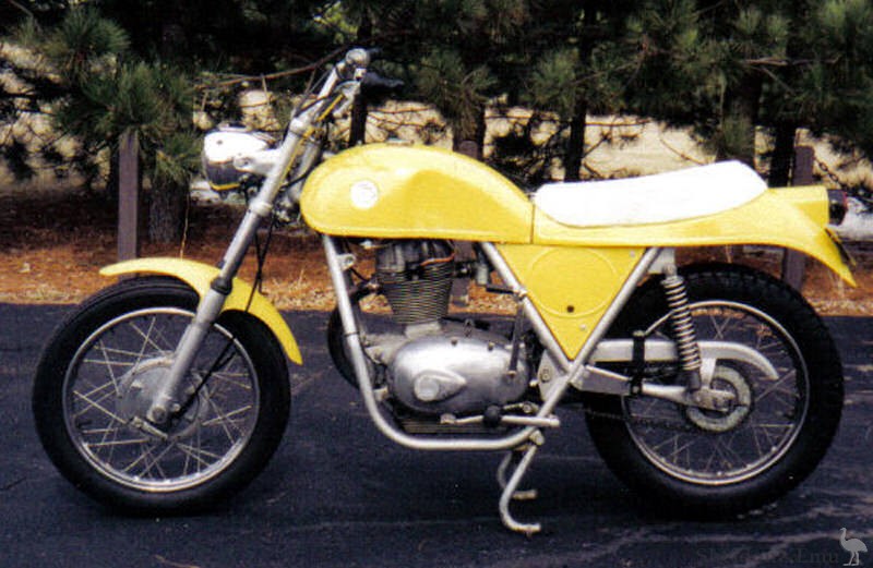 Benelli-1969-Mojave-360.jpg