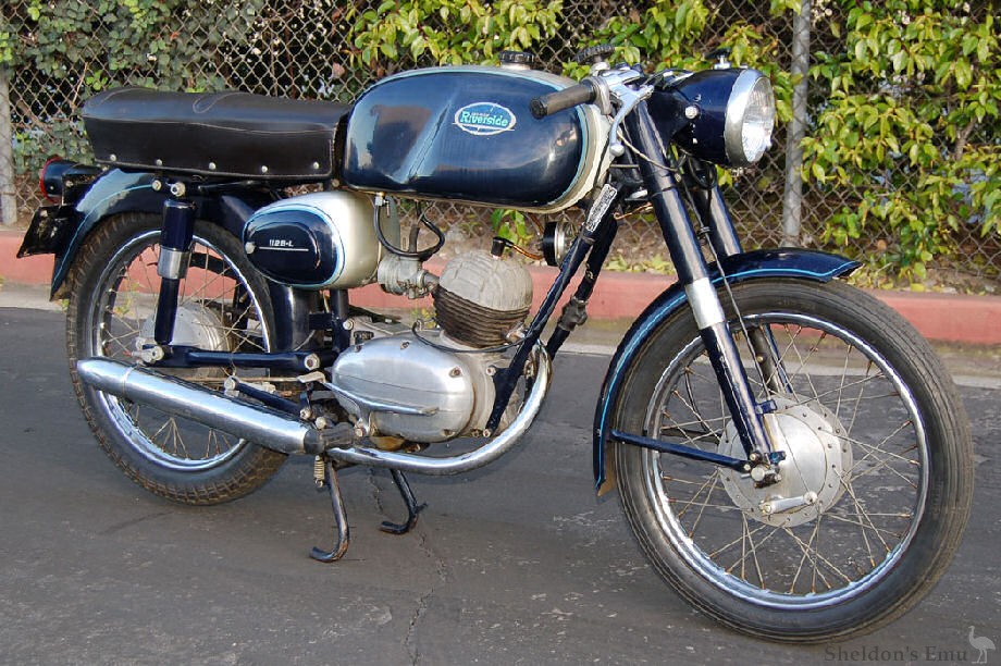 Wards-Riverside-1966-125cc-Benelli.jpg