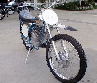 Tyran-1972-MX125-2.jpg